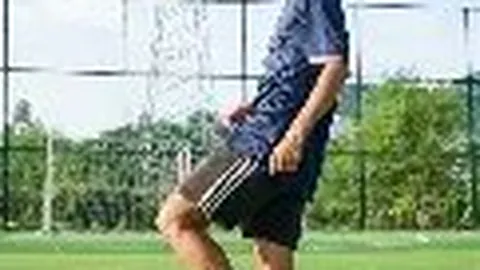 陈婷申请撤销“张艺谋妻子”身份认证